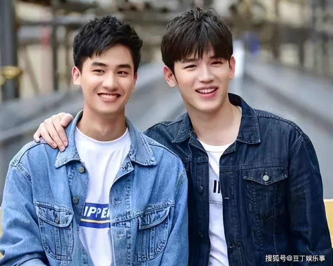 凭借唱中文歌大火的泰星:bkpp一战封神,文总包包成表情包_泰圈_中国