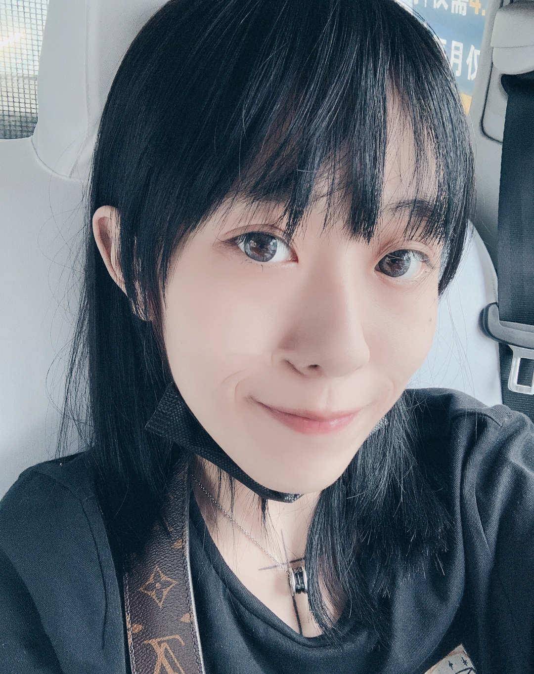 及伟佳:体重230斤,被男友抛弃,每天靠喝水,吃苹果维持体重_减肥_节目