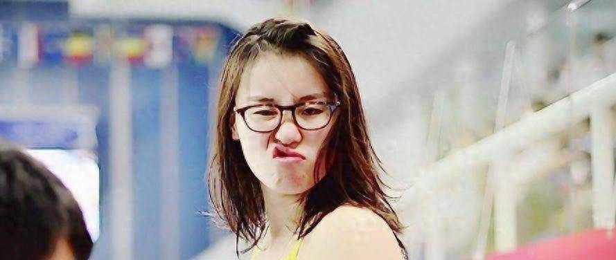 傅园慧整牙后,被质疑"整容"?网友表示:太美了!_牙齿_手术_一个人