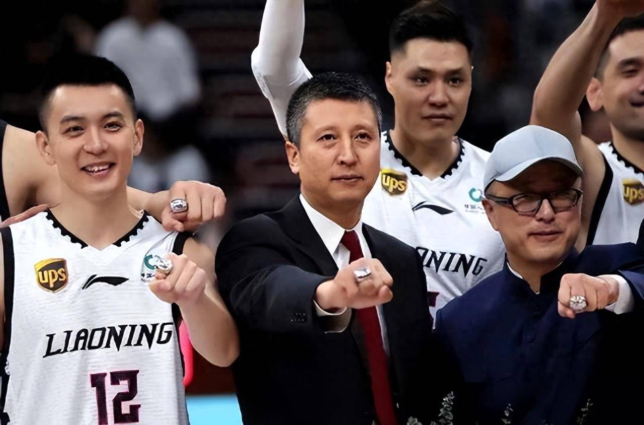 巩晓彬支持率最高!_杨鸣_训练_篮球