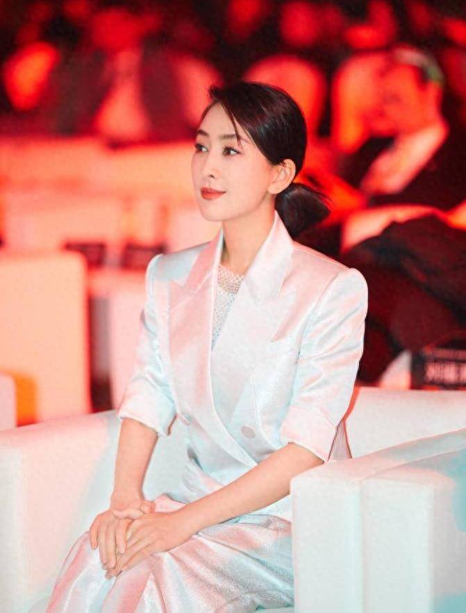 赵丽颖,朱迅,马苏等150多位明星当选_发展_电视_艺术工作者