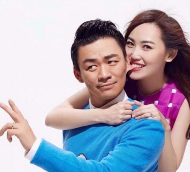 当时互联网上曾传出王宝强和冯清结婚的消息,不过这件事情王宝强从来