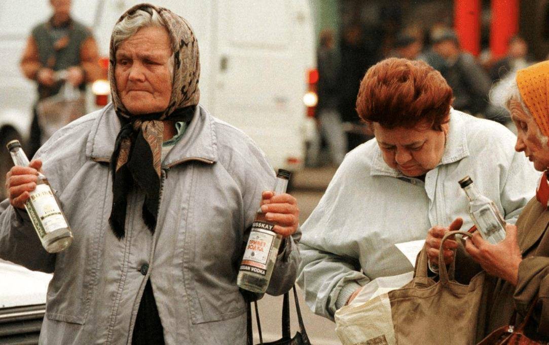 世界上"酒鬼"最多的国家,为避免喝酒出事,政府专门设立醒酒站_俄罗斯