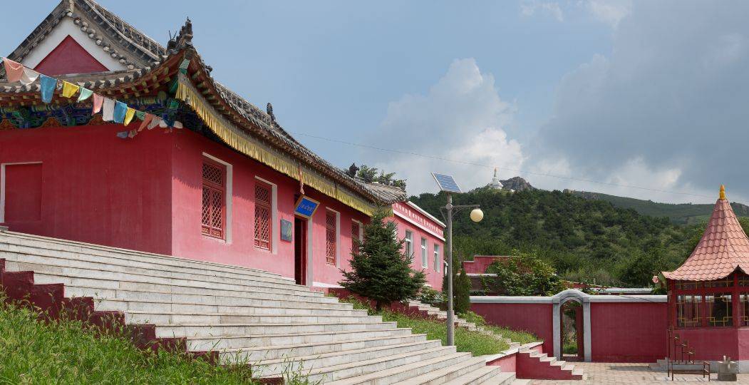 宝力根寺:神秘古刹的魅力之旅_历史_文化_建筑