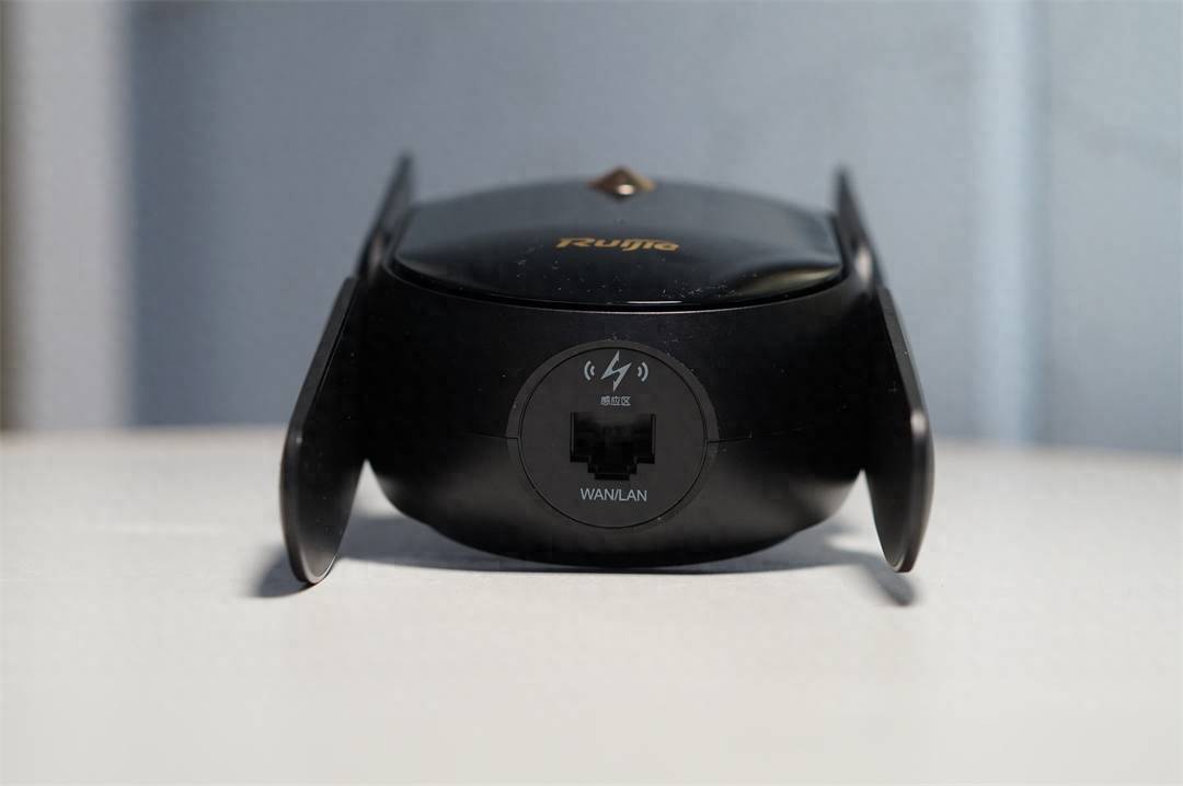 信号强、传输快，大户型路由器首选，锐捷蜂鸟旗舰版评测