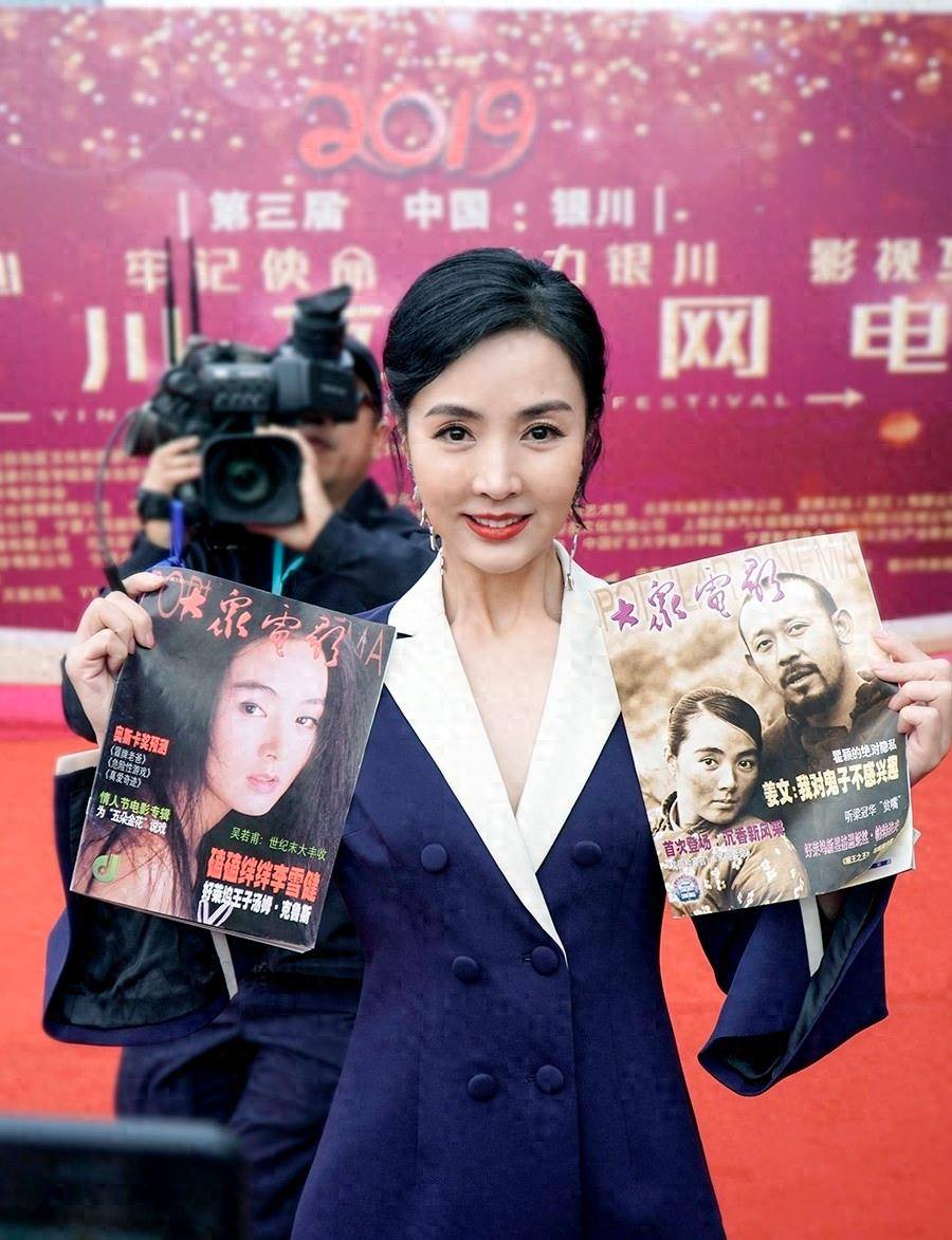 她"一脱成名",敢掌掴陈宝国,甚至吊打章子怡,50岁竟未婚_姜宏波_姜文