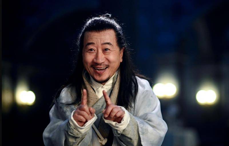 李彧:我不靠明星爸爸来干事业,我靠我自己终获得幸福_父亲_剧照_因为