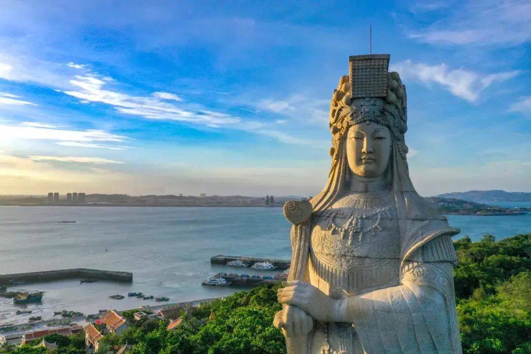 福建一座人文景观,是妈祖文化的发源地和集大成者,属于5a景区_游客