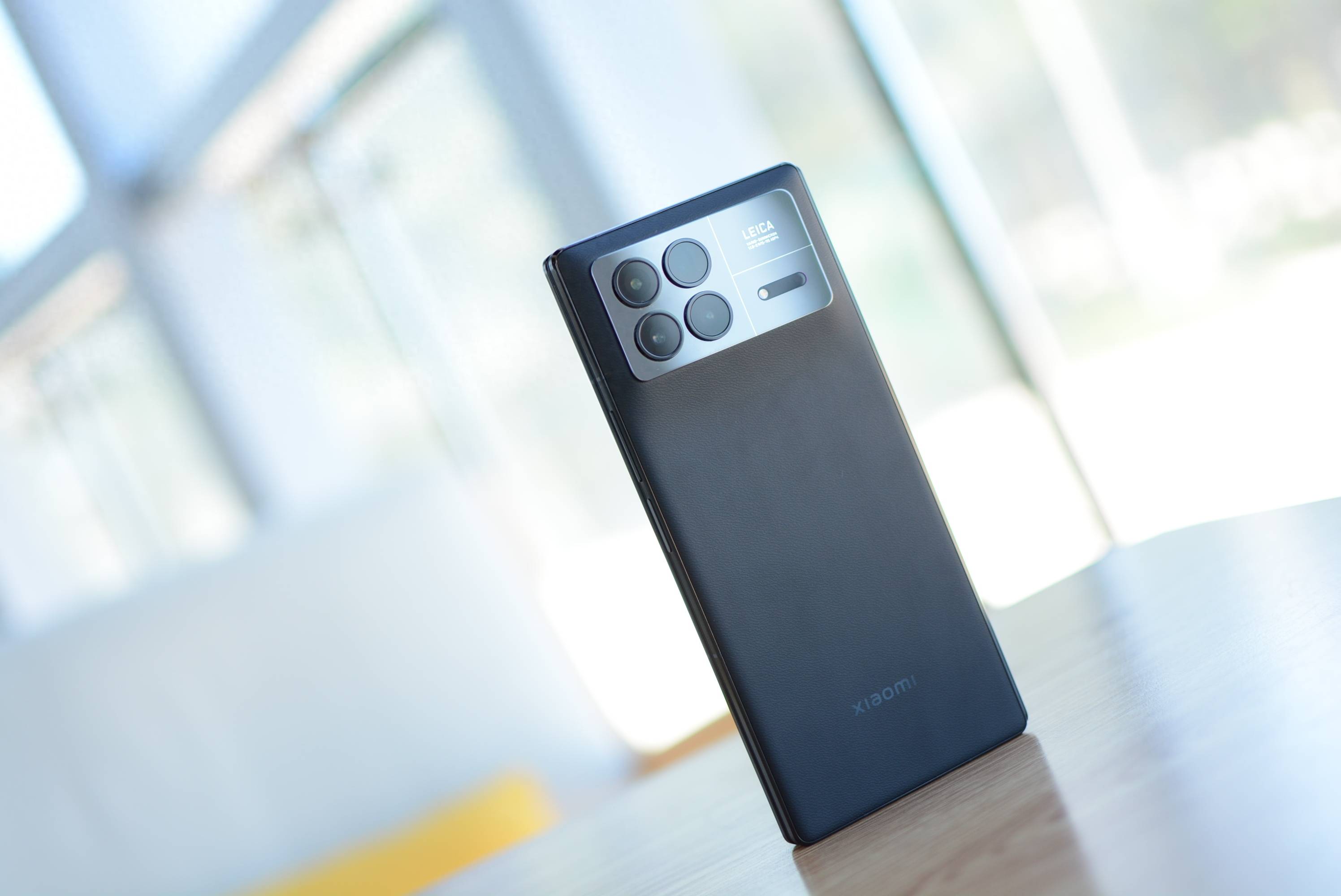 折叠屏到底能不能买?体验完小米mix fold 3后我才知道!