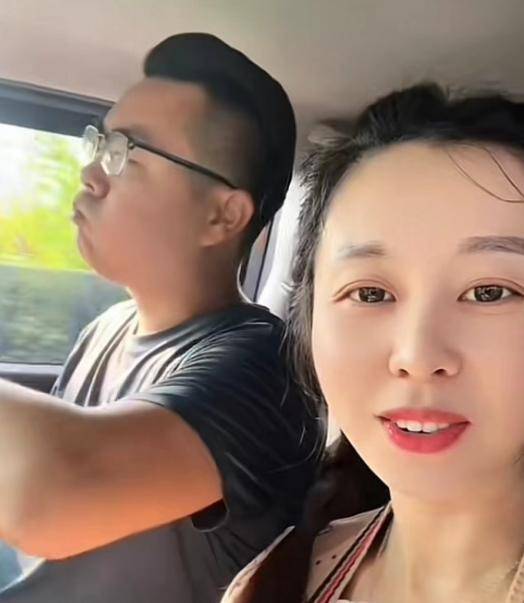 曝潘律主动掺和许姚家事,郭威享岁月静好,许姚好友怼潘律真解气_许妈