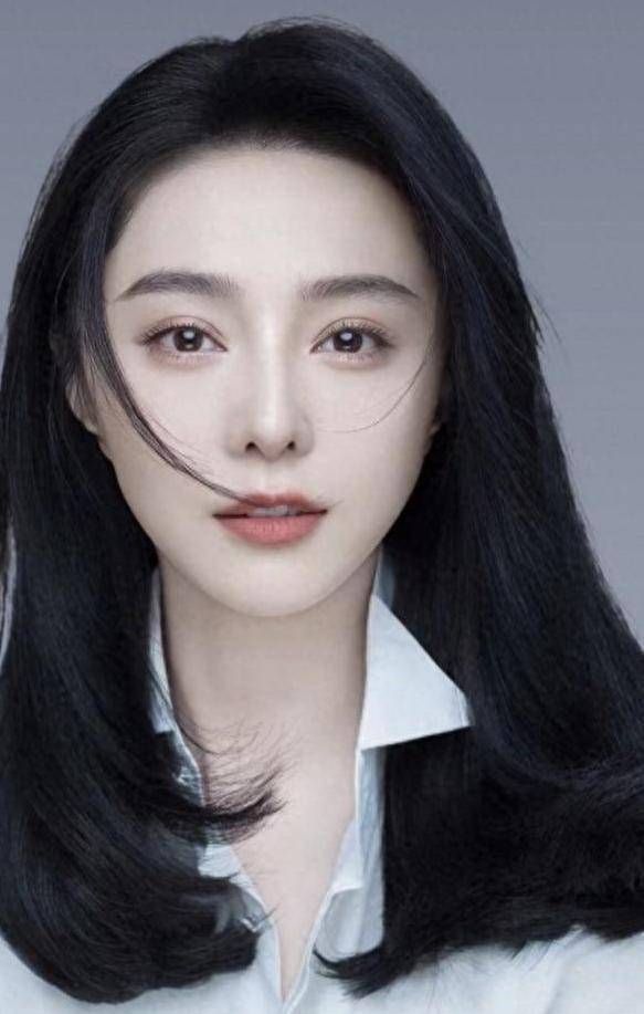 比娃娃脸更吃香的"高级脸",一般都有这3个特征,越老越有气质_脸型