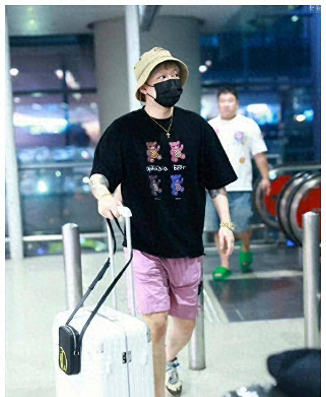 周淑怡与pgone恋情风波发酵,粉丝失望脱粉,金主改名删牌子!