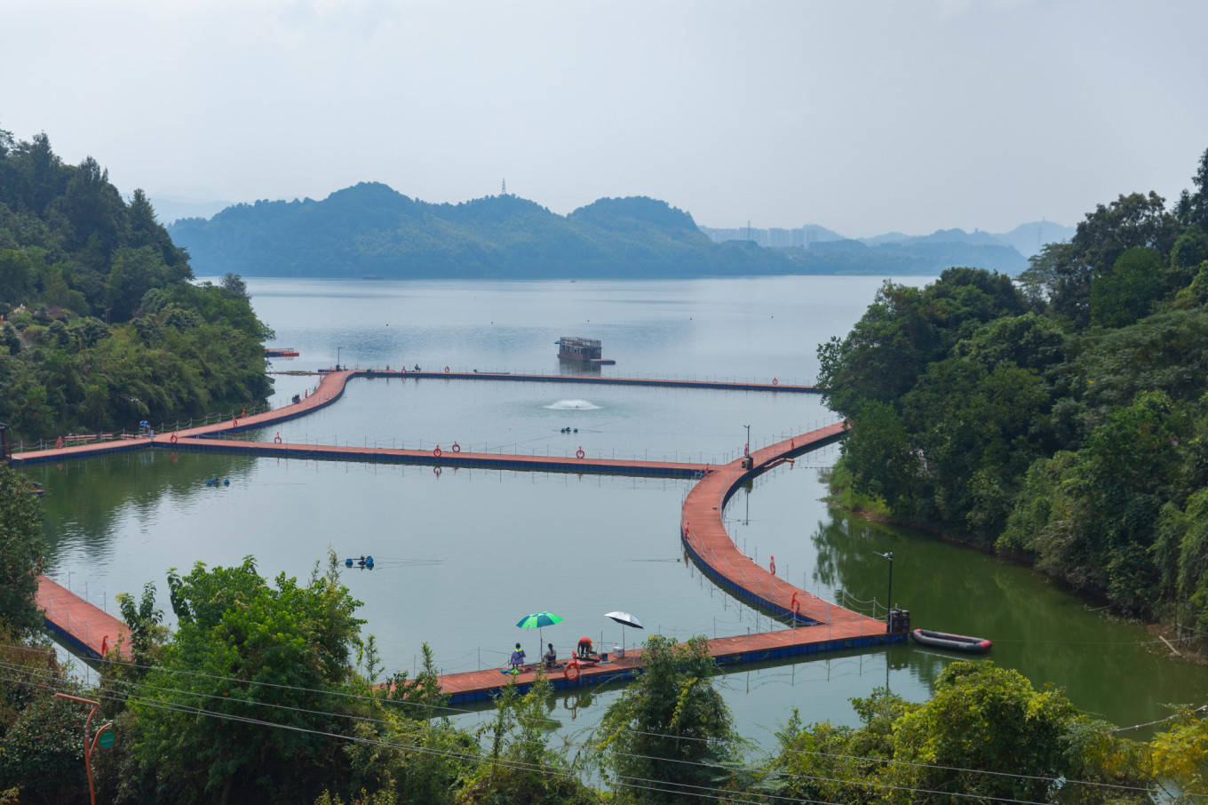 两天一晚,带你玩转杭州青山湖_森林_景区_游船
