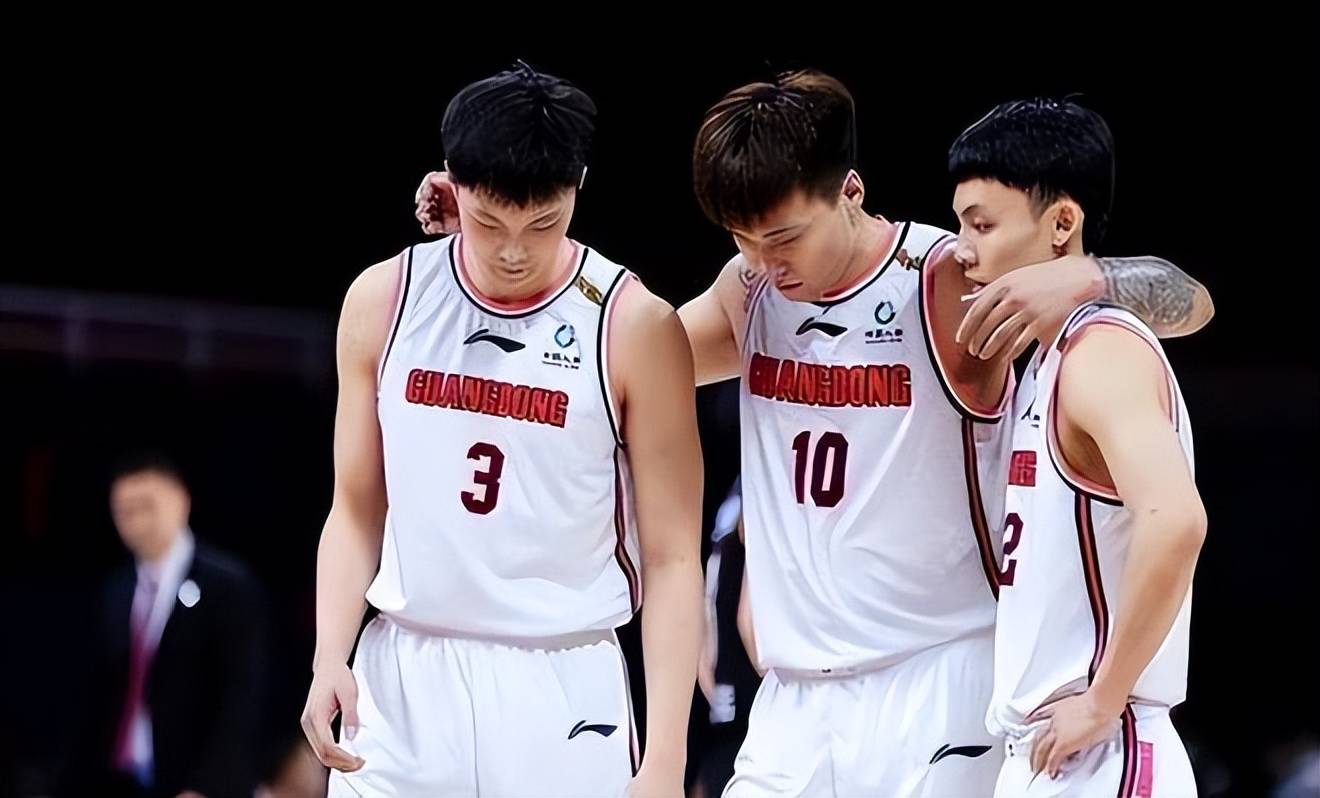 五连得分王,徐杰又练成一神技 昔日边缘人成宏远真核_天赋_胡明轩