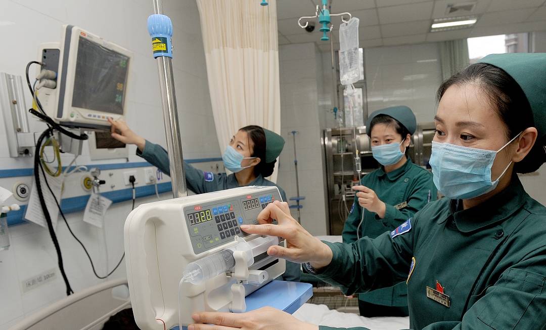 血管内治疗前常规准备给予留置导尿,留置导尿属于有创操作,容易损伤