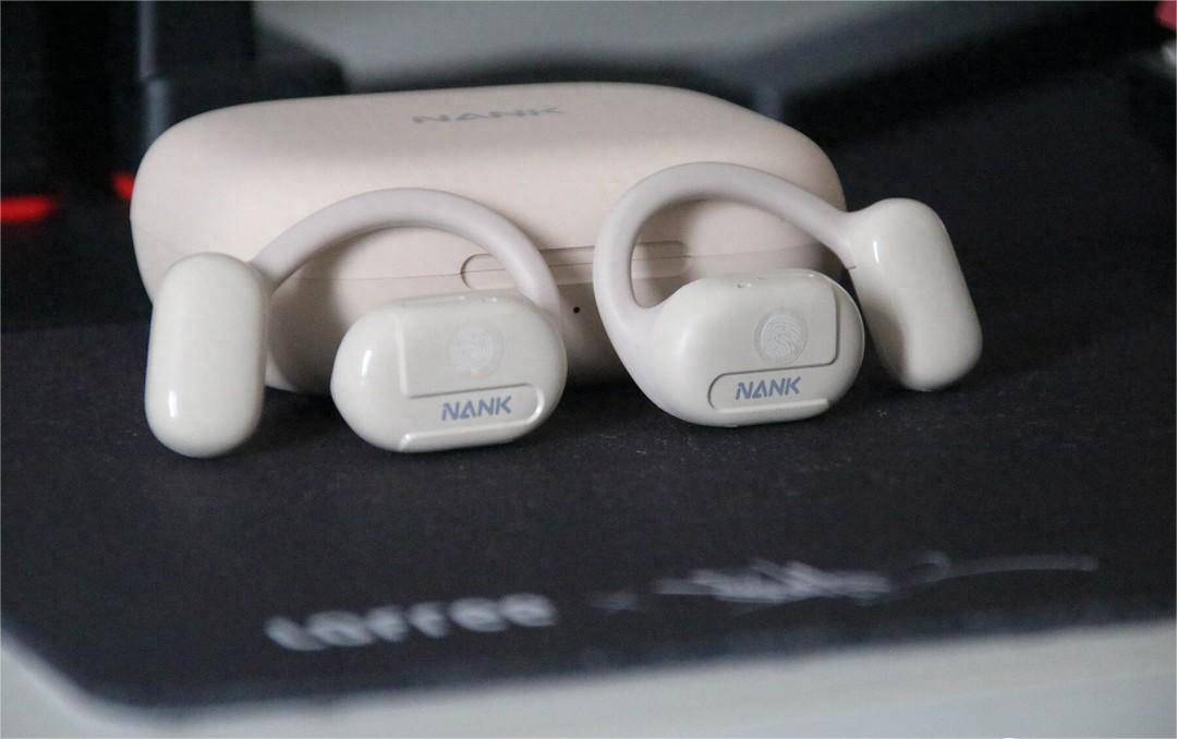 开放式耳机和外放有啥区别？开放式耳机推荐