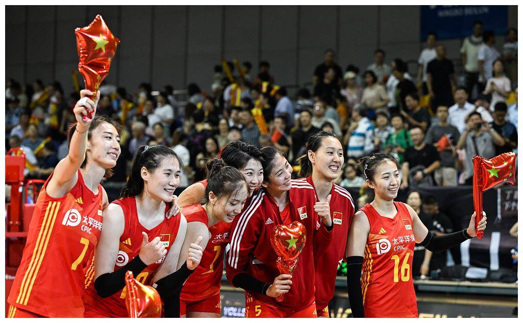 自1984年洛杉矶奥运会以来,中国女排参加了历届奥运会,共获得3枚金牌