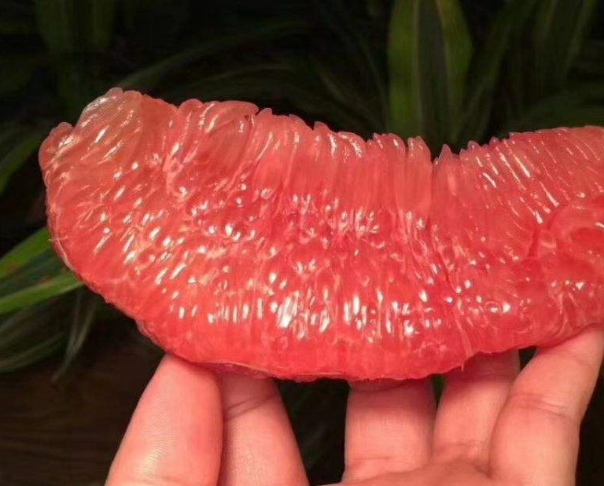 这么选最新鲜划算_水果_白柚和_果皮