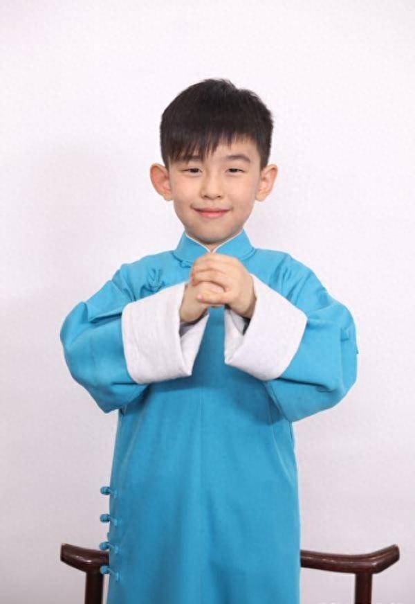 常宝丰的孙子,常家在中国相声界声名赫赫,第一代常家相声艺人是常连安