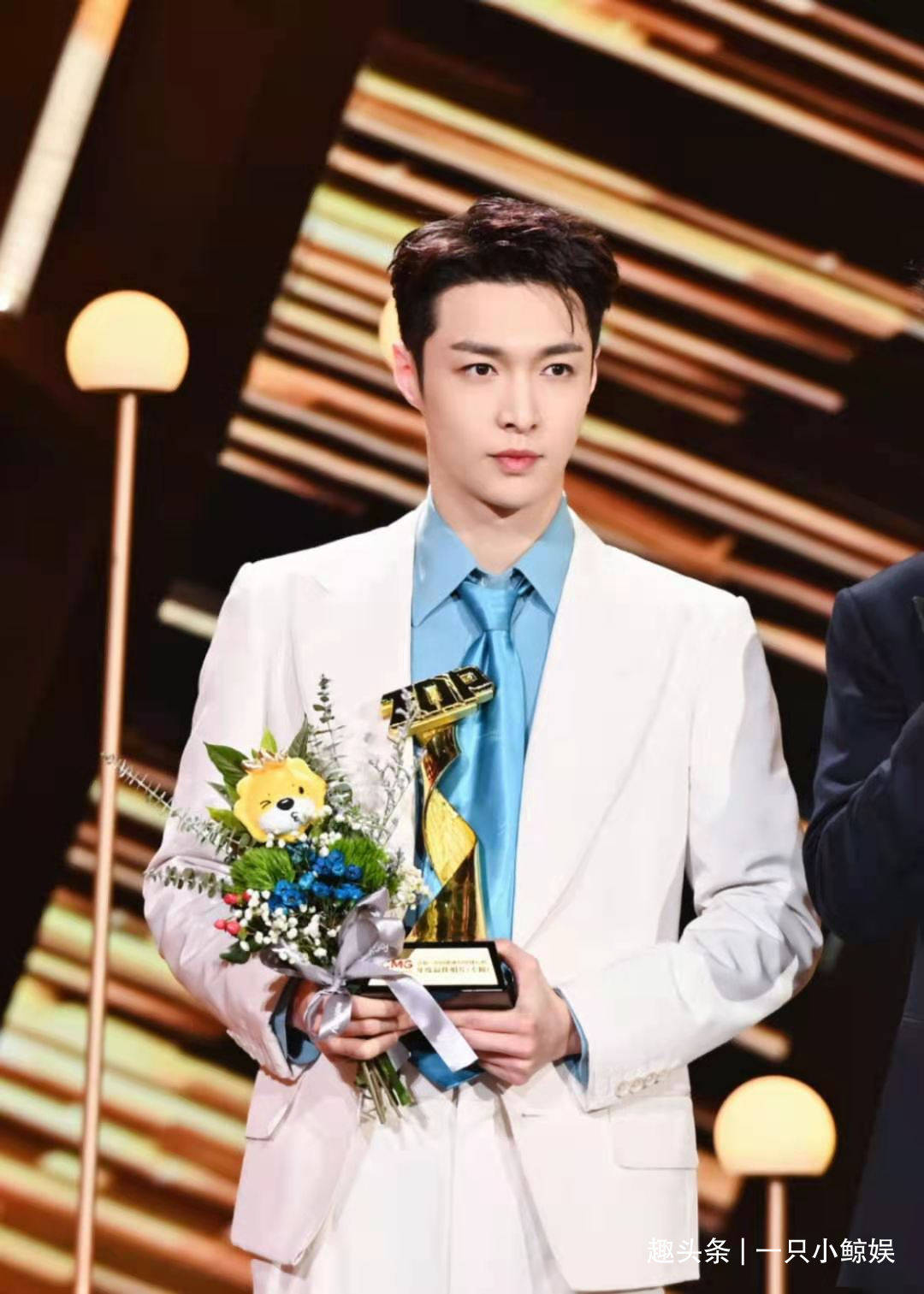 张艺兴被富二代追求?