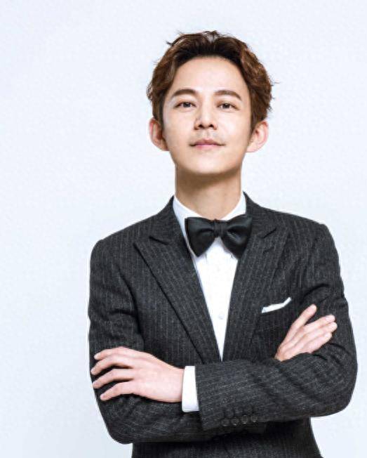 中年男星"秃顶"大赏:沙溢,聂远头顶稀疏,最意外是彭于晏_头发_陈伟霆