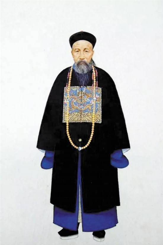 清朝官吏升官后,原来的官服都怎么样处理了?