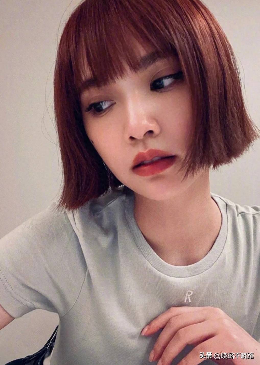 试试这款"酒窝发",洋气减龄_视觉_发型_气质
