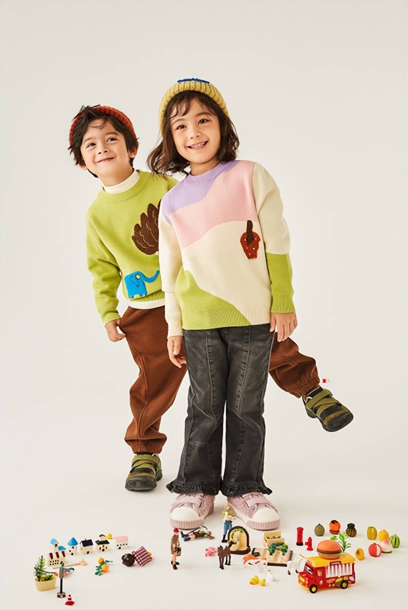 red copper作为成立于2019年的轻潮童装品牌,一直专注于原创设计开发