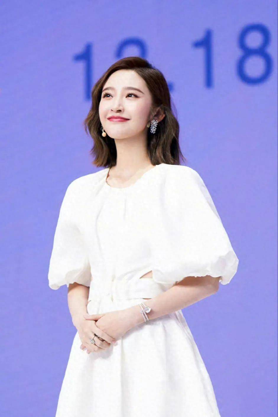 卢昱晓富二代?李宏毅敖瑞鹏真情侣_迪丽热巴_部分_孩子