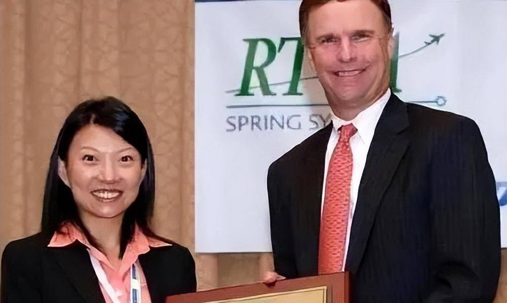 清华女高杏欣,破解我国北斗编码后赴美,父亲遭免职,回国有望吗_中国