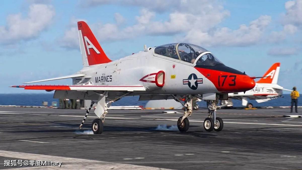 竞争激烈的美国海军下一代教练机:波音公司t-7a是最有希望的_进行