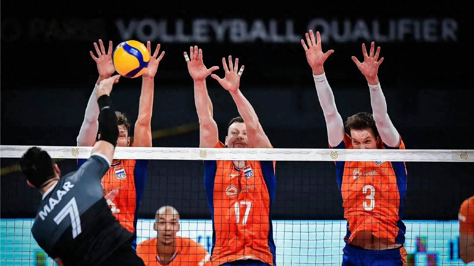 荷兰男排开门黑,被加拿大队搅局,拦网被虐13个,尼米尔空砍29分_比赛日