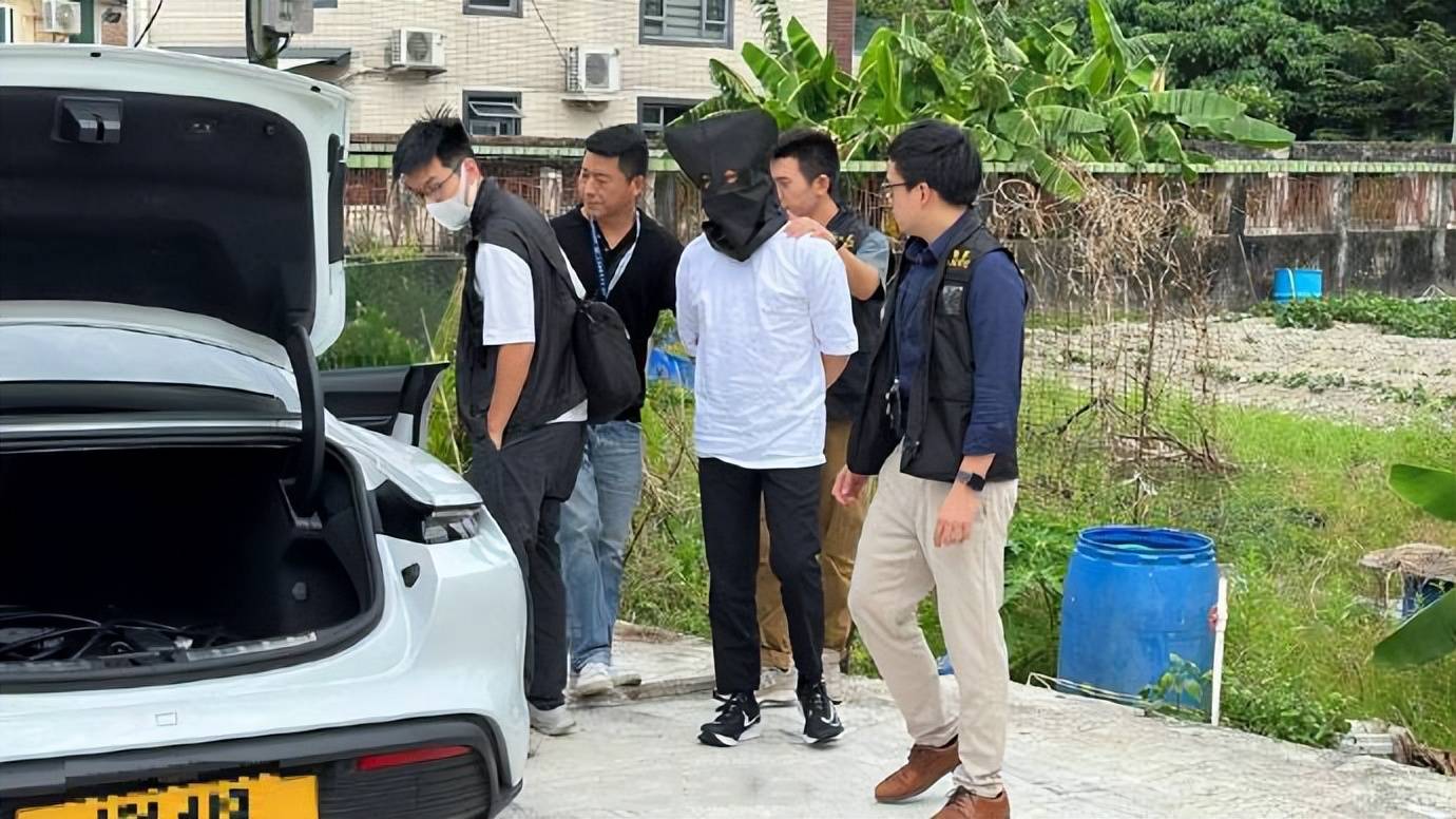 祸不单行！TVB男星涉虚拟货币诈骗被捕，又与一女星被控行为不检_搜狐网