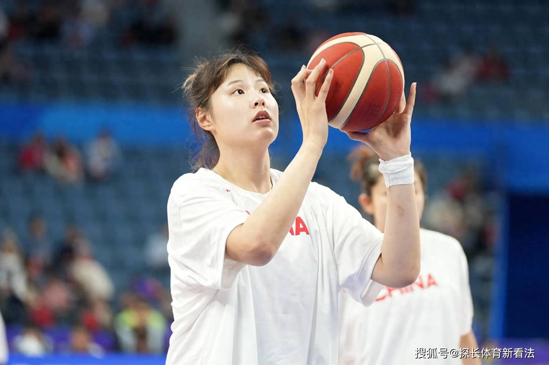 中国女篮成功卫冕亚运冠军!王思雨绝杀!李梦17分_日本_韩旭_比赛