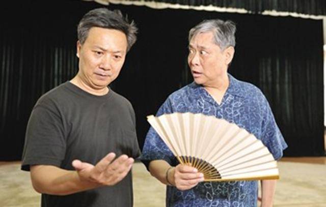 张学津一生情路坎坷,临终前三婚妻子与他结婚,成就佳话_张丽敏_爱情