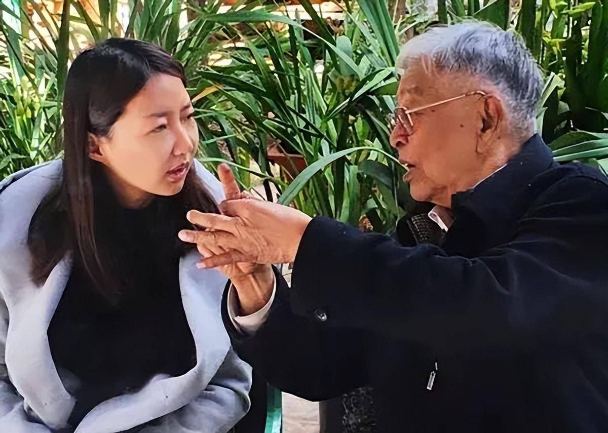 褚时健弟子邱建康出任烟厂厂长,再创辉煌,褚说:做事比我还认真_工作