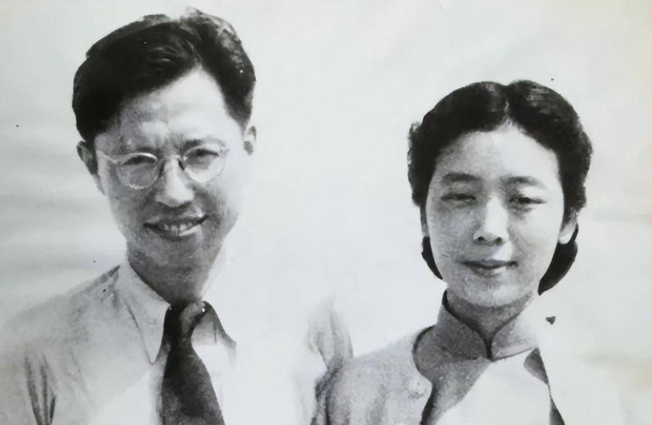 曹禺发妻:独守空房38年,临终想见丈夫一面,他却送