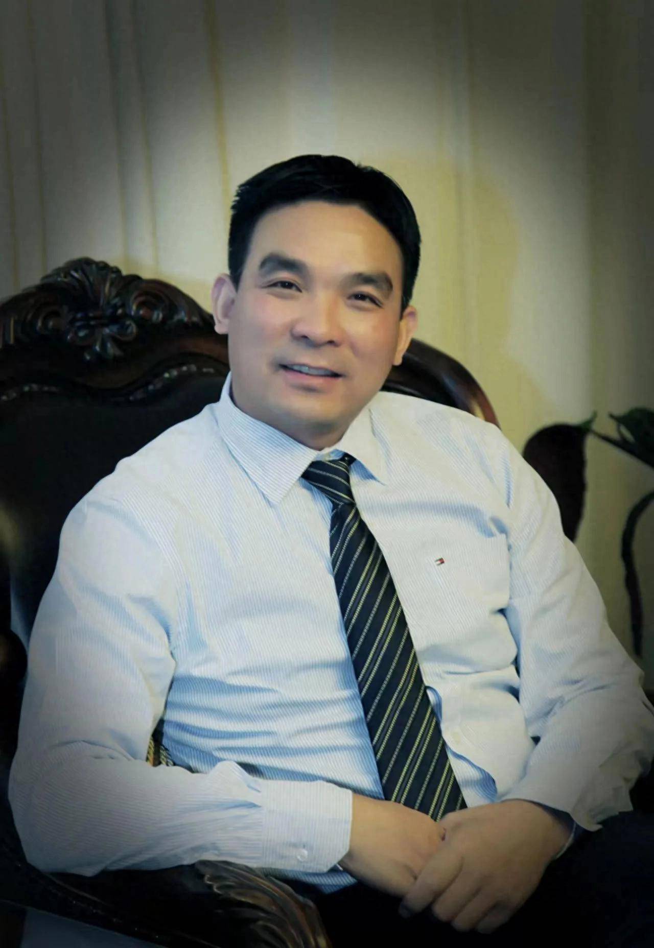 北京霖涛地产董事长. 慈善家 李涛