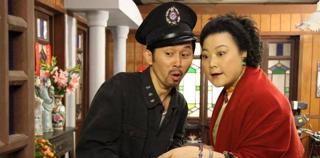 62岁的三六九吴家辉,剧中曾有一个"儿子",现实家庭却不为人知