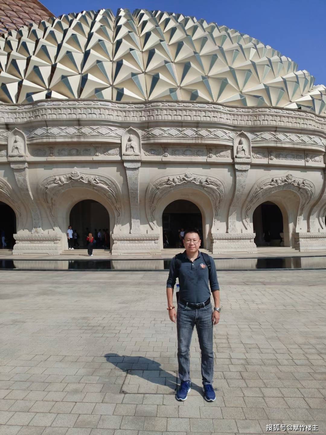 后记南京牛首山是佛教圣地世上唯一的释迦牟尼佛顶骨舍利就被珍藏在