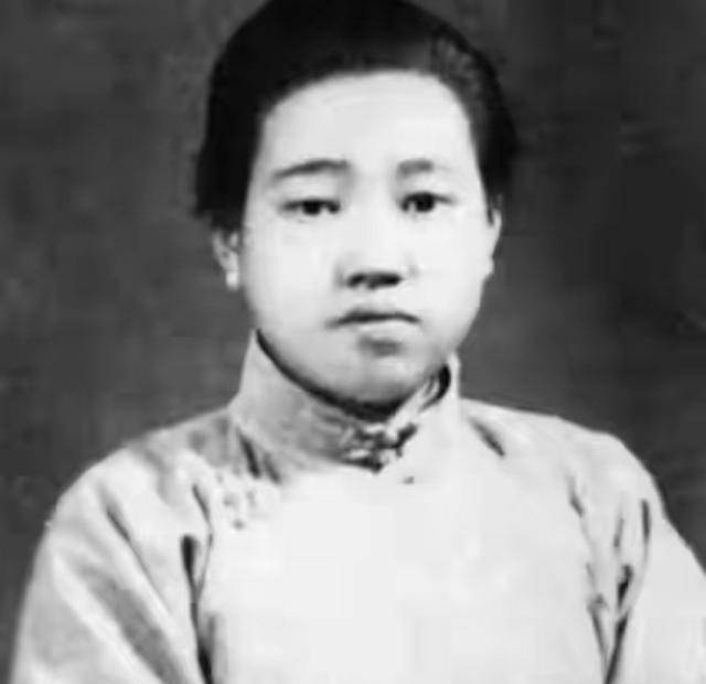 她是中国第一位女党员,30岁以身许党,一双儿女却至今生死不明_缪伯英