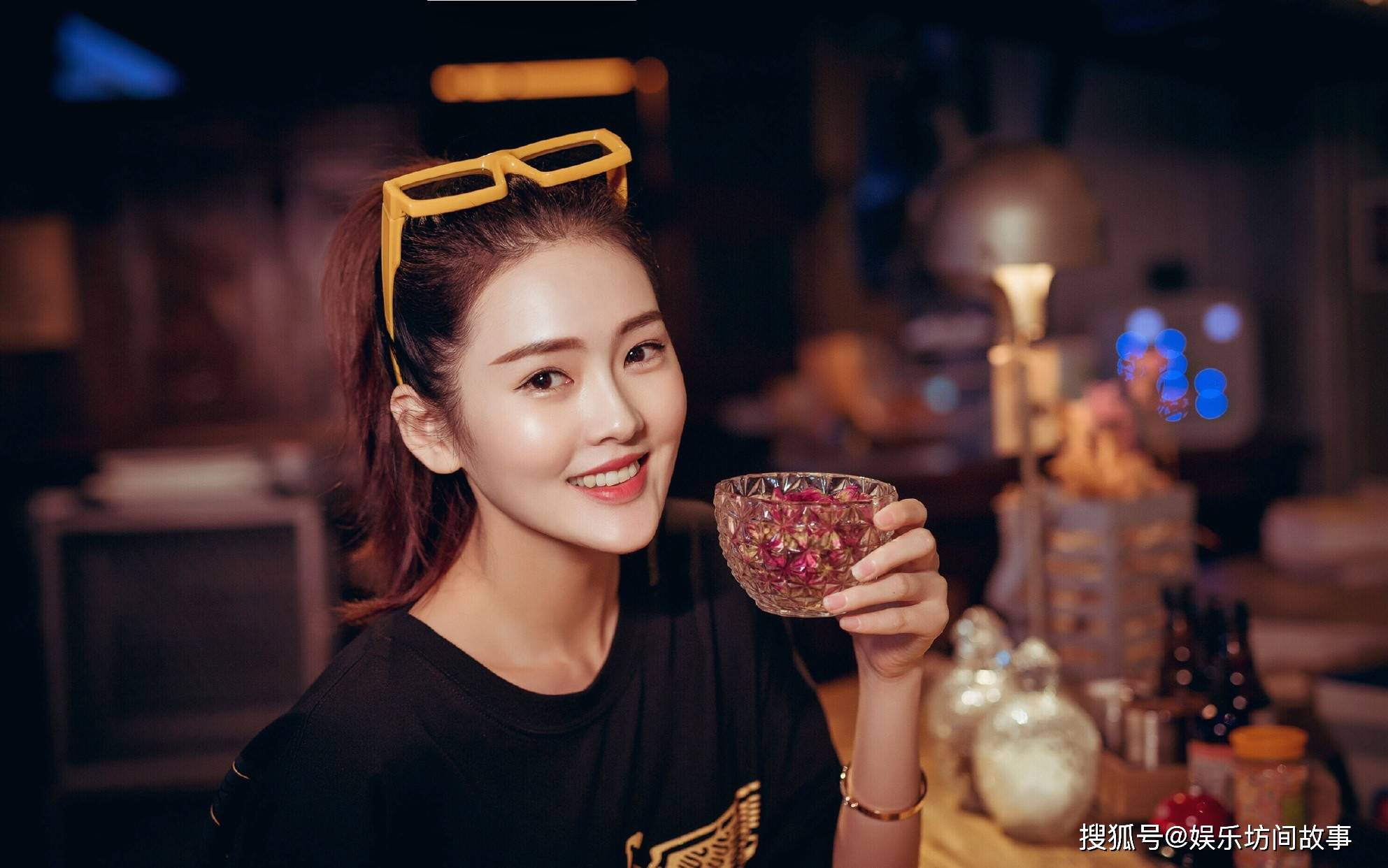 恒大歌舞团林丹丹近照流出,网友:美若天仙!不能自拔!_舞蹈_才华_团队