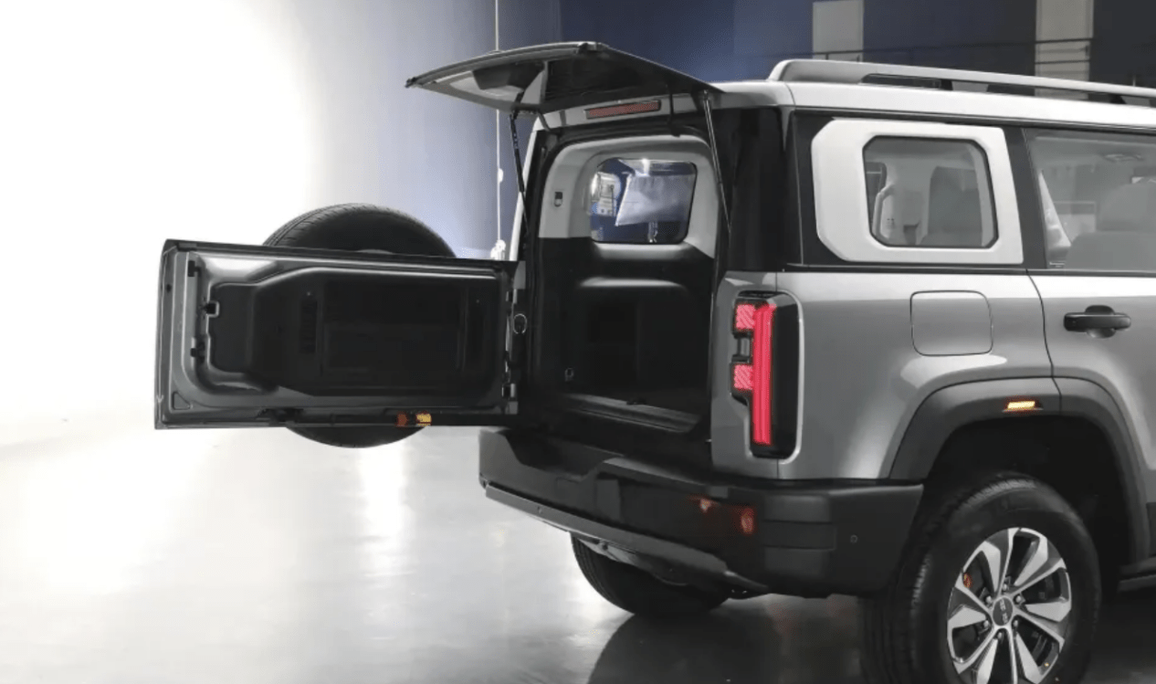 国产"牧马人"北京bj40,10月17日开启预售,越野能力更为突出!