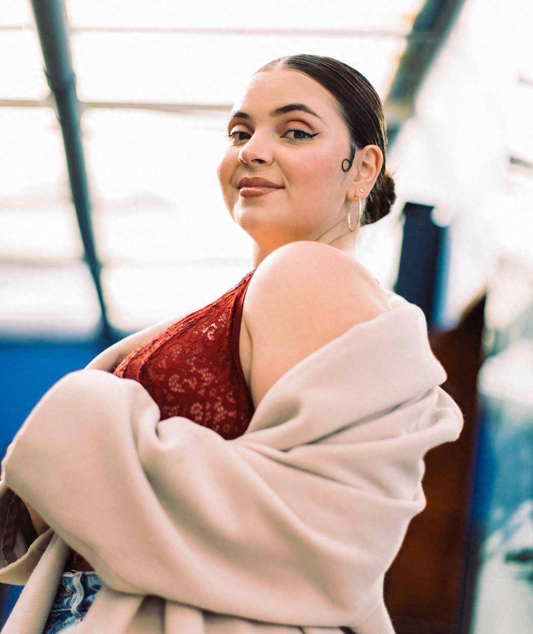 美国著名混血儿大码模特女演员拥有傲人身材_fonseca_mafalda_媒体