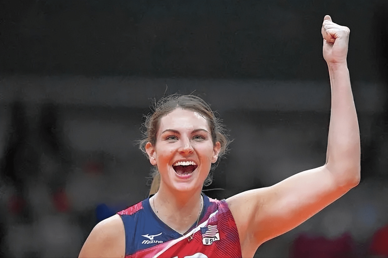 大表姐 洛维:长相酷似奥斯卡金像奖最佳女主角詹妮弗.