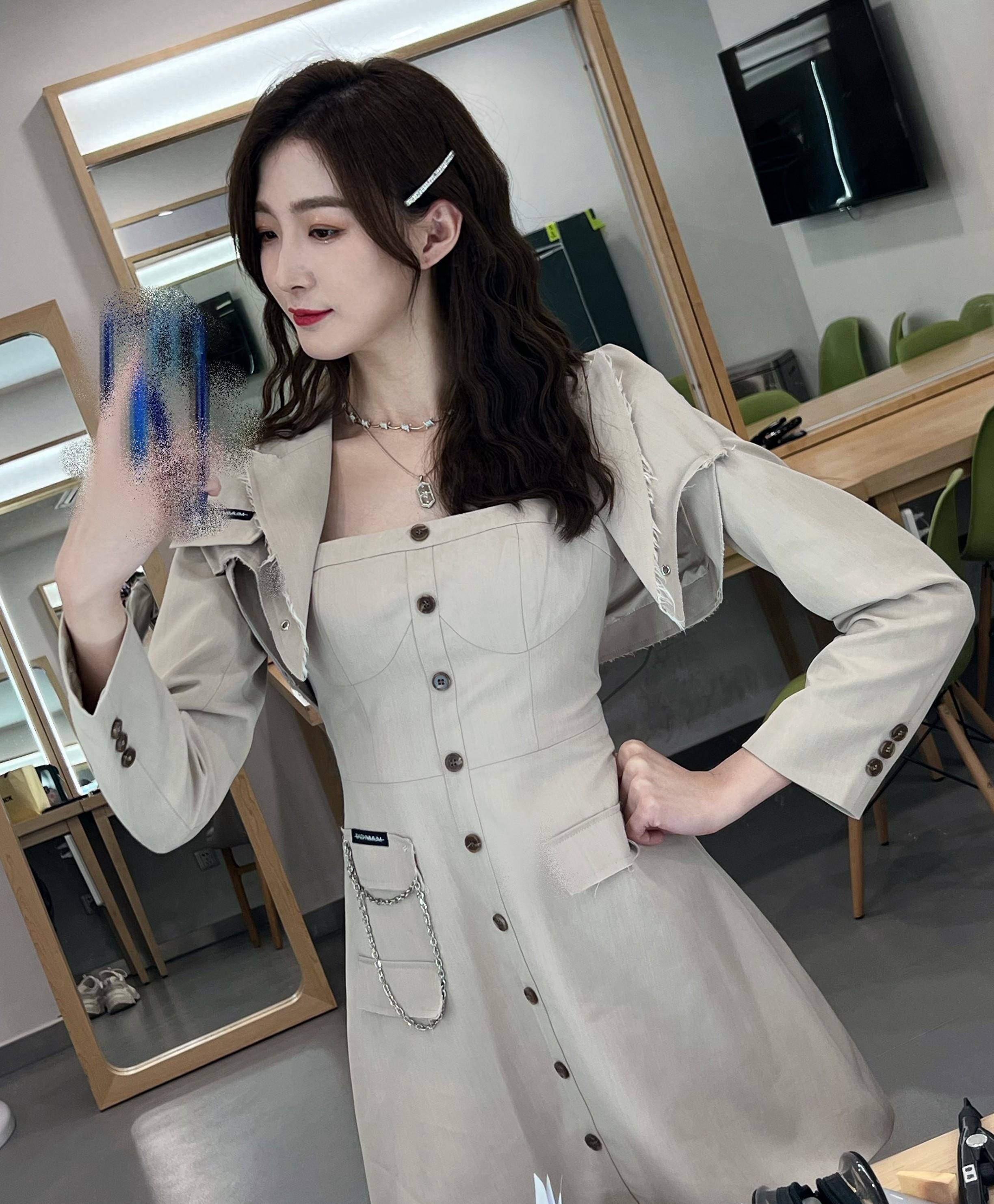 雪儿还涉足其他体育领域的解说和主持工作