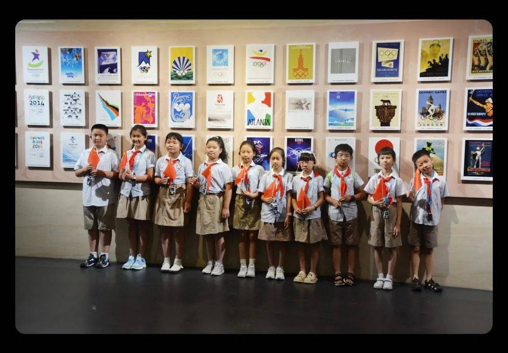 【藏品故事】1988年汉城奥运会海报_火炬_象征_雅典