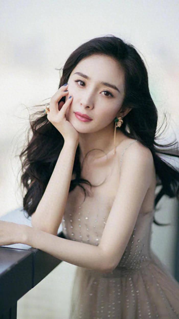 盘点娱乐圈中的单亲妈妈,你最心疼谁?_孩子_赵丽颖_王子