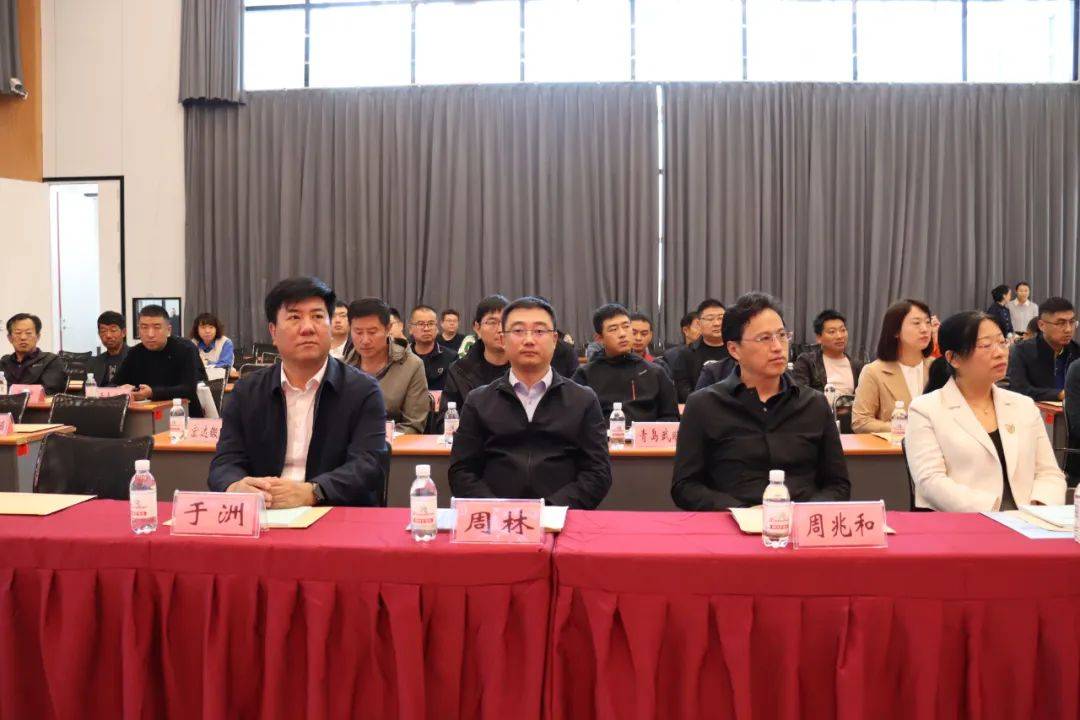 重庆市副市长李波图片