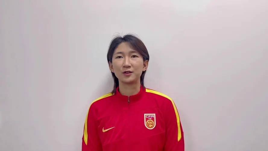 王妍雯:中国女足的中场核心,技术和意识在比赛中展现得淋漓尽致_球员